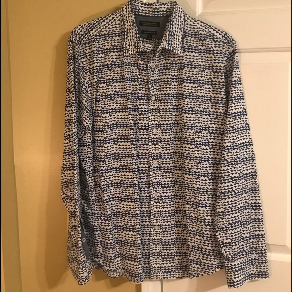 Banana Republic Camden Fit Shirt Size large.